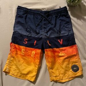 QuickSilver board-shorts